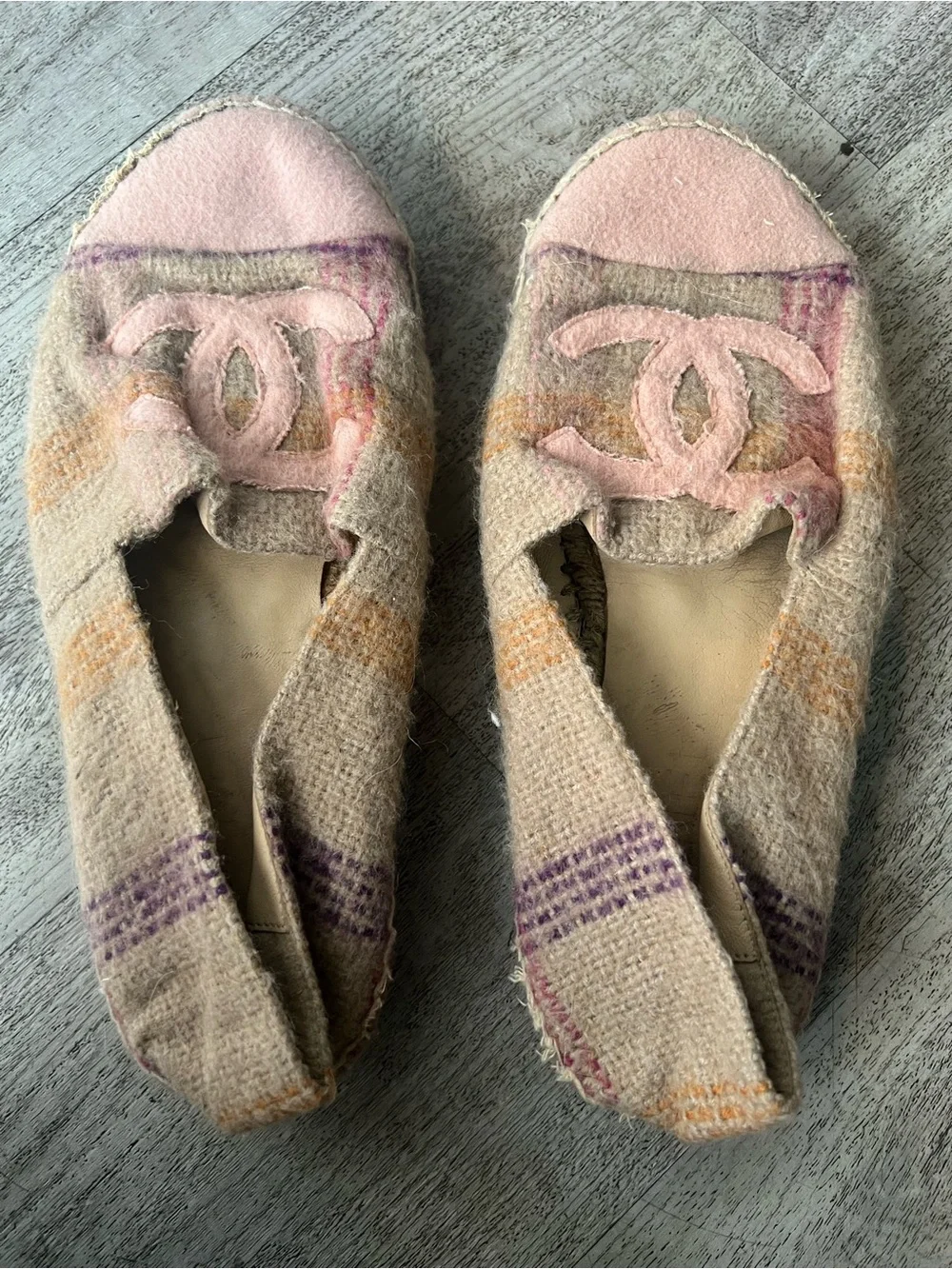 CHANEL Beige & Pink Wool Espadrille Flats with CC Logo